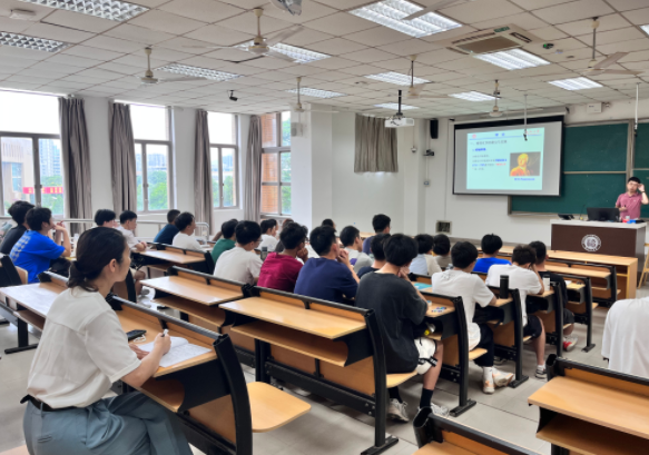 玩命的中学快乐的大学的阶段性异化折射出教育生态的深层矛盾 玩命的中学快乐的大学的阶段性异化折射出教育生态的深层矛盾