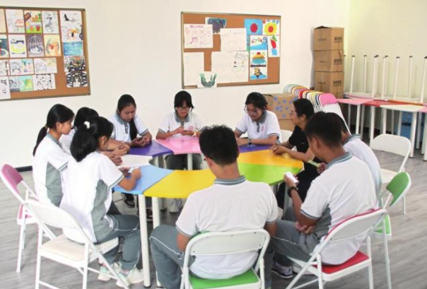 大力改善职业教育办学条件稳步推进职业教育一核两翼整合办学 大力改善职业教育办学条件稳步推进职业教育一核两翼整合办学